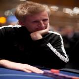 Andreas Hoivold marries Vegas dealer